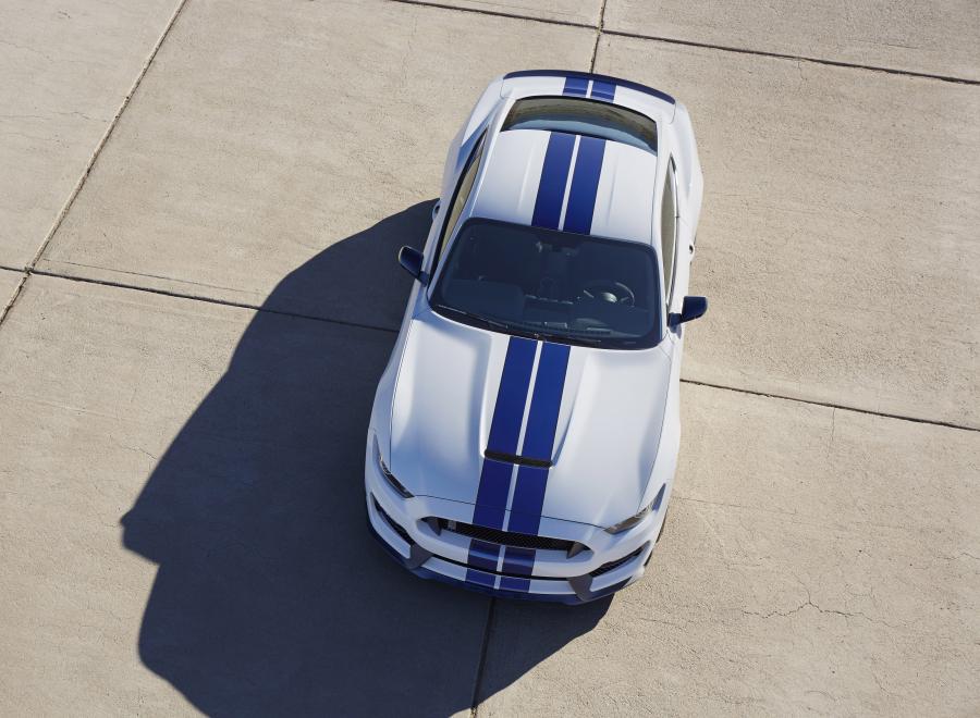 Shelby GT350 Mustang 2016 года  (фото 18 из 32)